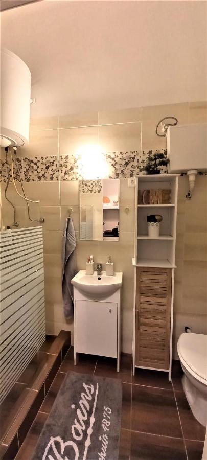 Imadnivalo Apartman Kozponti Helyen Boedapest