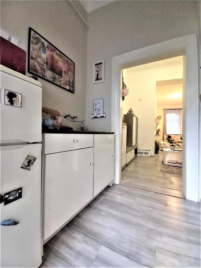Appartement Imadnivalo Apartman Kozponti Helyen